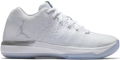 Pre-owned Jordan Men's  Xxx1 Low Sneakers In White/pure Platinum/metallic Silver