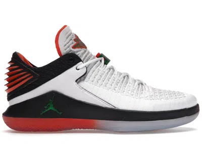 Pre-owned Jordan Men's  Xxxii Low Like Mike Gatorade Sneakers In White/pine Green/black In Multi