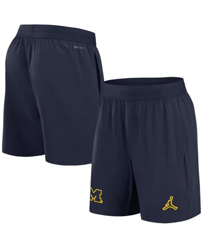 JORDAN MEN'S NAVY MICHIGAN WOLVERINES 2024 SIDELINE PERFORMANCE SHORTS