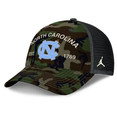 Jordan Men's North Carolina 2025 Military Appreciation Rise  Brand College Trucker Adjustable Hat In Black