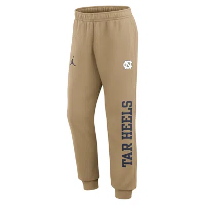 Jordan Men's North Carolina Primetime Club  Brand College Jogger Pants In Brown