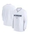 JORDAN MEN'S WHITE MICHIGAN WOLVERINES 2024 SIDELINE PULLOVER WINDSHIRT