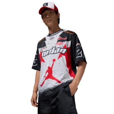 Jordan Mens  Essentials Statement Motorsport Gfx Short Sleeve Top In White