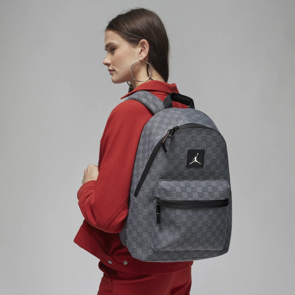 バッグ Jordan Monogram Backpack Dark Smoke Grey Backpacks Jordan Monogram Backpack Dark Smoke Grey | Footshop