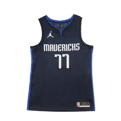 Jordan Nba Men's Basketball Tank Top Nba Swingman Jersey Jordan Statement Edition 2020 No 77 Luka Doncic Dalmav In College Navy/game Royal