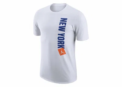 Pre-owned Jordan Nba New York Knicks Essential Statement T-shirt In White