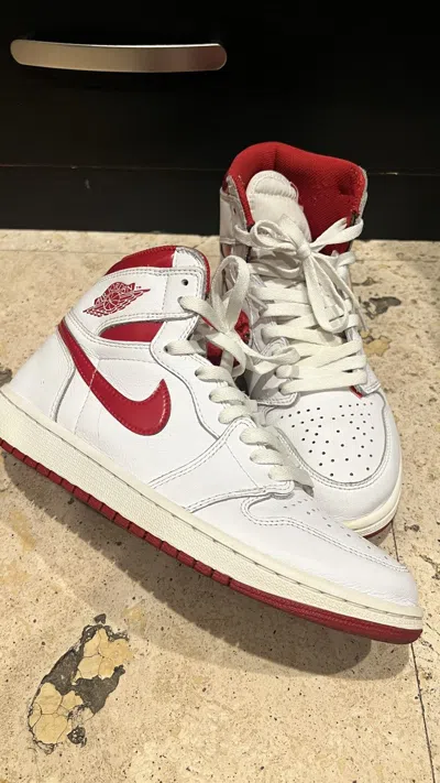 Pre-owned Jordan Nike Air Jordan 1 High “metallic Red” Shoes In White
