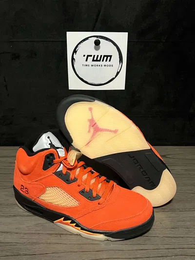 Pre-owned Jordan Nike Air  5 Retro Dunk On Mars Black Red Dd9336-800 Women's 12