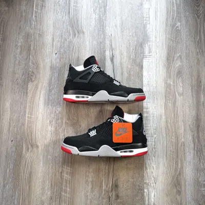 Pre-owned Jordan Nike • Jordan 4 Retro "2019 Bred" (11m) Shoes In Black