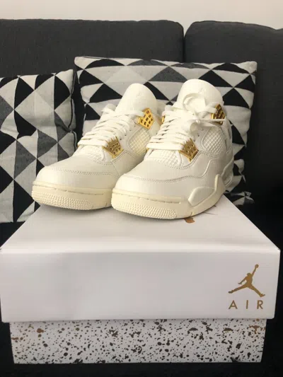 Pre-owned Jordan Size 8.5 - Air  4 Retro Metallic Gold W In White
