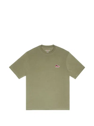 Jordan Sneaker-patch T-shirt In Green