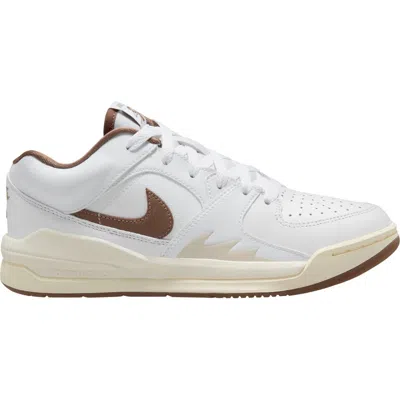 Jordan Stadium 90 Sneaker In White/ Archaeo Brown/ Sail
