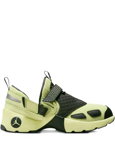 Jordan Trunner Lx "luminous Green" Sneakers