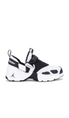 Jordan Trunner Lx Sneaker In White