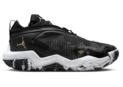 Pre-owned Jordan Why Not Zer0.6 Sneakers In Black/white/metallic Gold