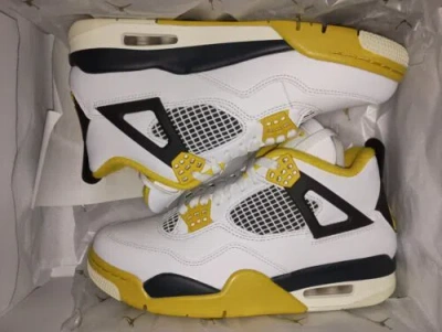 Pre-owned Jordan Wmns Air  4 Retro White/coconut Milk Aq9129-101 Size 8.5