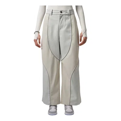 Jordan (wmns) Air  Pants 'chalksail' In Gray