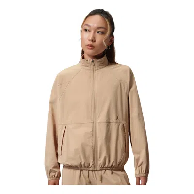 Jordan (wmns) Air  Sport Dri-fit Tunnel Jacket 2.0 Asia Sizing 'khaki Tan' In Neutral