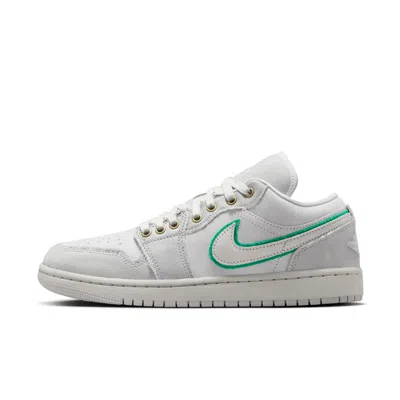 Jordan Women's Air  1 Low Se Shoes In Gray