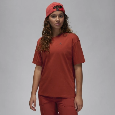Jordan Women's  T-shirt In Red