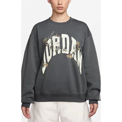 JORDAN JORDAN X REALTREE BROOKLYN FLEECE GRAPHIC CREWNECK SWEATSHIRT