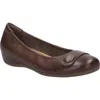 Josef Seibel Florina 04 Flat In Brown