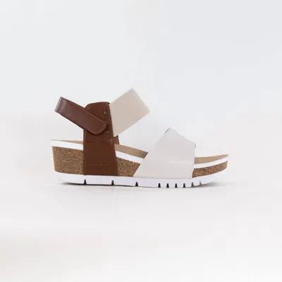 Josef Seibel Women's Seibel Quinn 09 Sandal In Creme In Nude