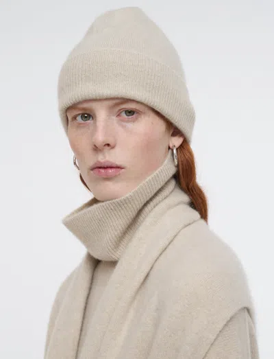 Joseph Brushed Cashmere Hat In Sand