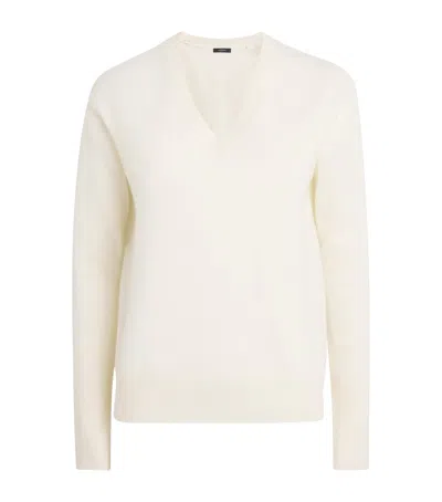 Joseph Cashmere V-neck Sweater In Ivory