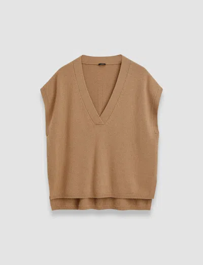 Joseph Light Pure Cashmere Vest In Oak