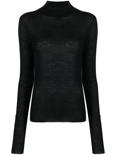 Joseph Long-sleeved Cashmere Jumper In Black