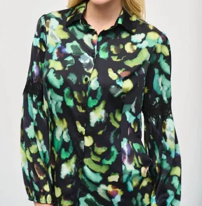 JOSEPH RIBKOFF ABSTRACT PRINT BUTTON-DOWN BLOUSE IN 178 - BLACK/MULTI