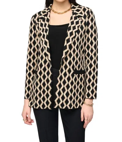 JOSEPH RIBKOFF GEOMETRIC PRINT OPEN FRONT BLAZER IN BLACK/GOLD