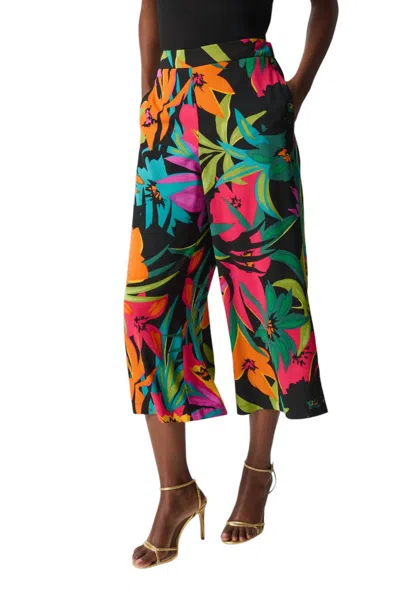 JOSEPH RIBKOFF HIBISCUS PRINT WIDE LEG CULOTTE IN BLACK/MULTI
