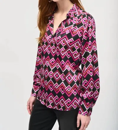 JOSEPH RIBKOFF SATIN GEOMETRIC PRINT TOP IN BLACK/MULTI