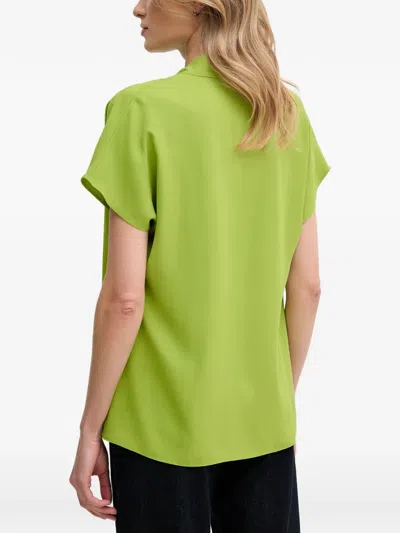Joseph Ribkoff V-neck Short-sleeve Blouse In Green