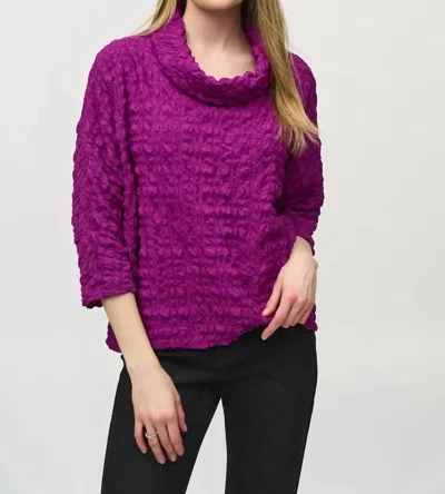 JOSEPH RIBKOFF WOVEN JACQUARD BOXY TOP IN EMPRESS