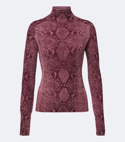 Joseph Yasmin Snake-print Cashmere Sweater In Burgundy