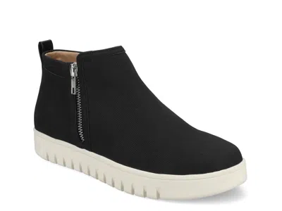 Journee Alita Sneaker Bootie In Black