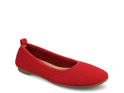 Journee Aria Ballet Flat In Red