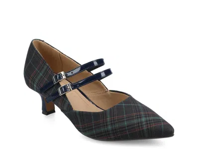Journee Carnation Pump In Multi