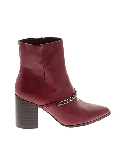 Pre-owned Journee Collection Ankle Boots In Burgundy