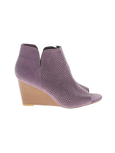 Pre-owned Journee Collection Ankle Boots In Purple