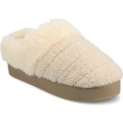 Journee Collection Blair Faux Fur Slipper In Multi