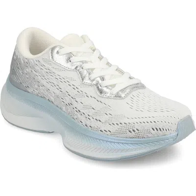 Journee Collection Blume Sneaker In White