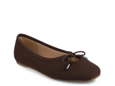 Journee Collection Callee Ballet Flat In Brown