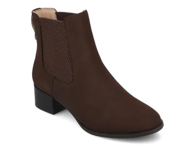 Journee Collection Chayse Bootie In Burgundy