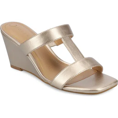 Journee Collection Clodie Wedge Heel Sandal In Champagne