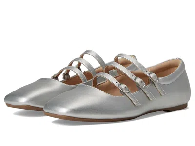 Journee Collection Darlin In Gray