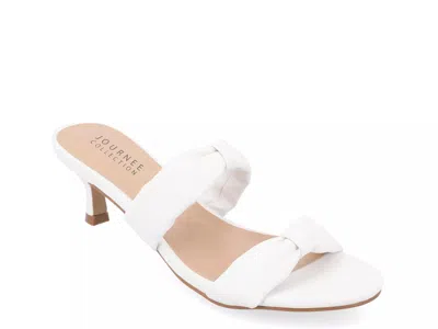 Journee Collection Dyllan Sandal In White
